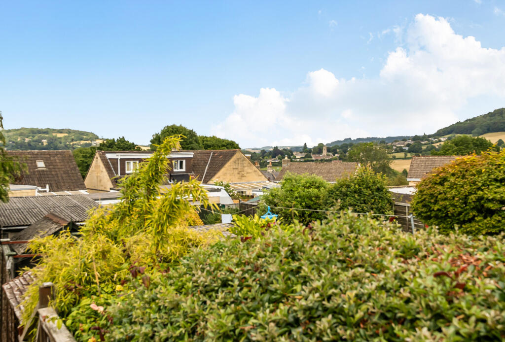 House in Bath - View 2