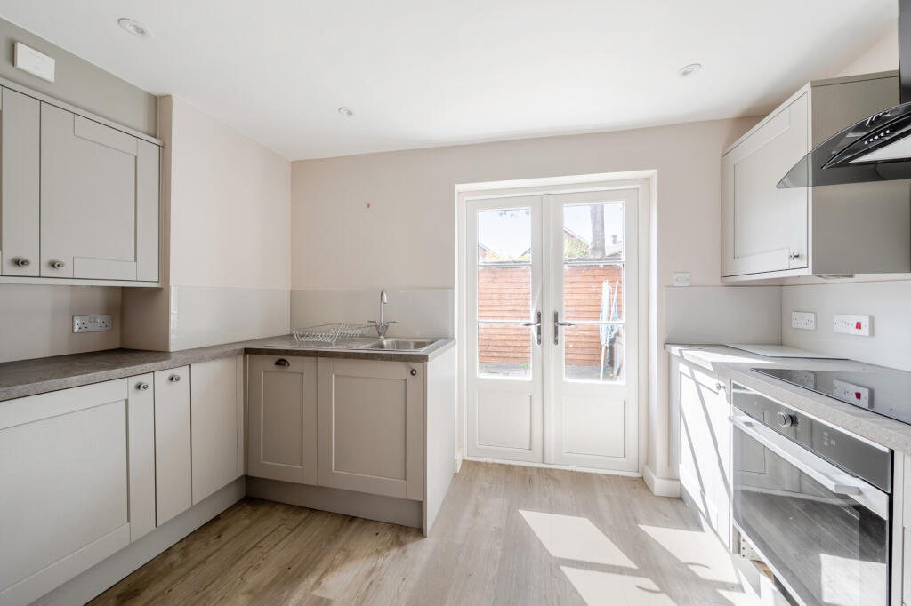 House in Stevenage - View 5