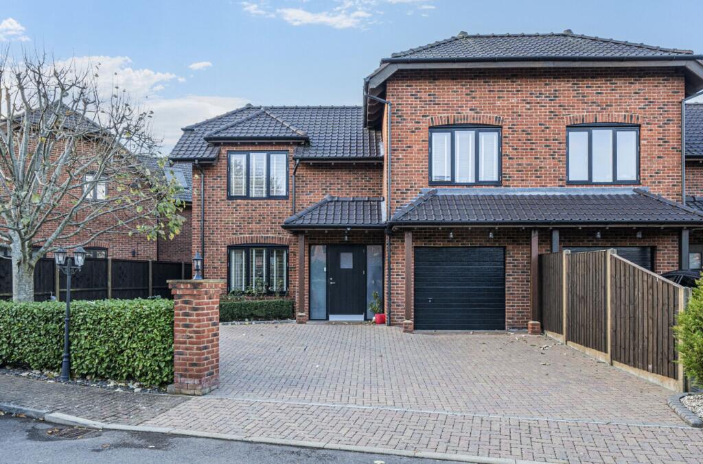 Main image of property: Northlands Park, Emsworth, PO10