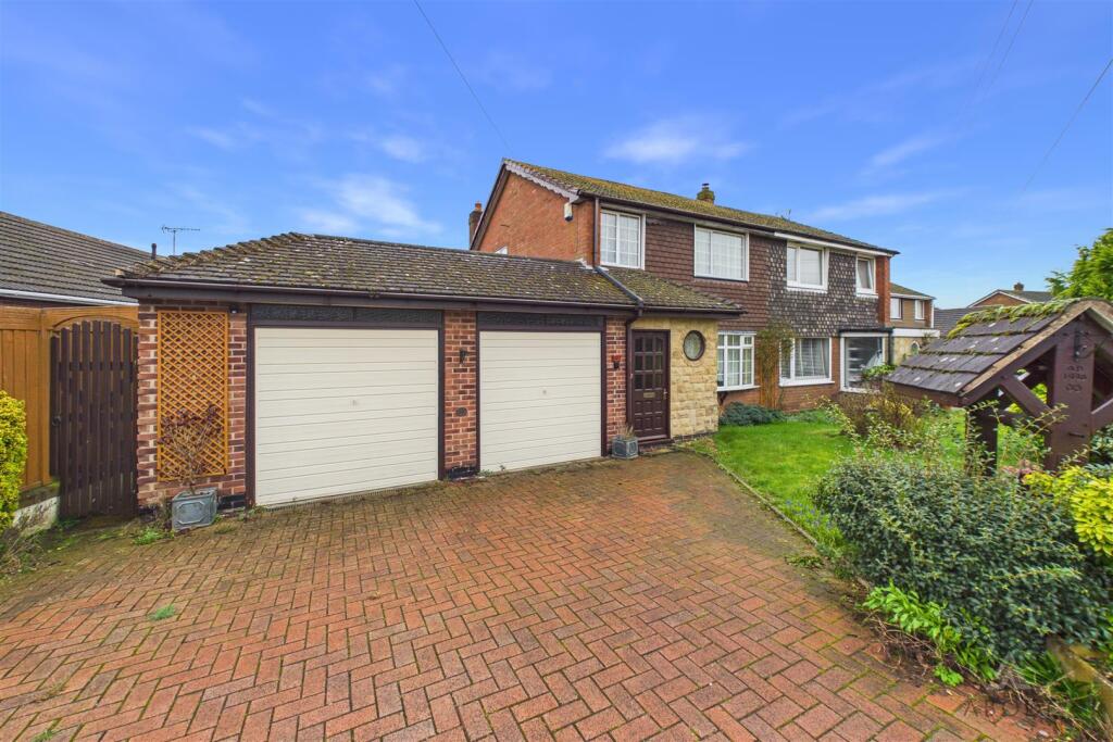 3-bed semi-detached on Lightwood Road, Yoxall, Burton-On-Trent, £325,000