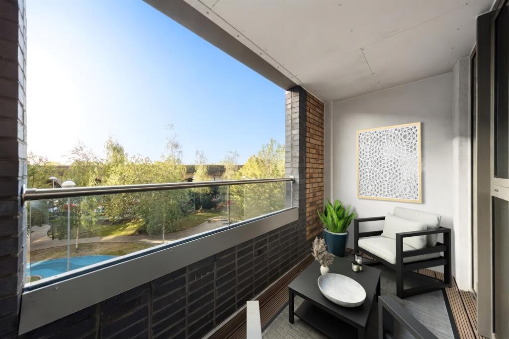 Apartment in London - View 4