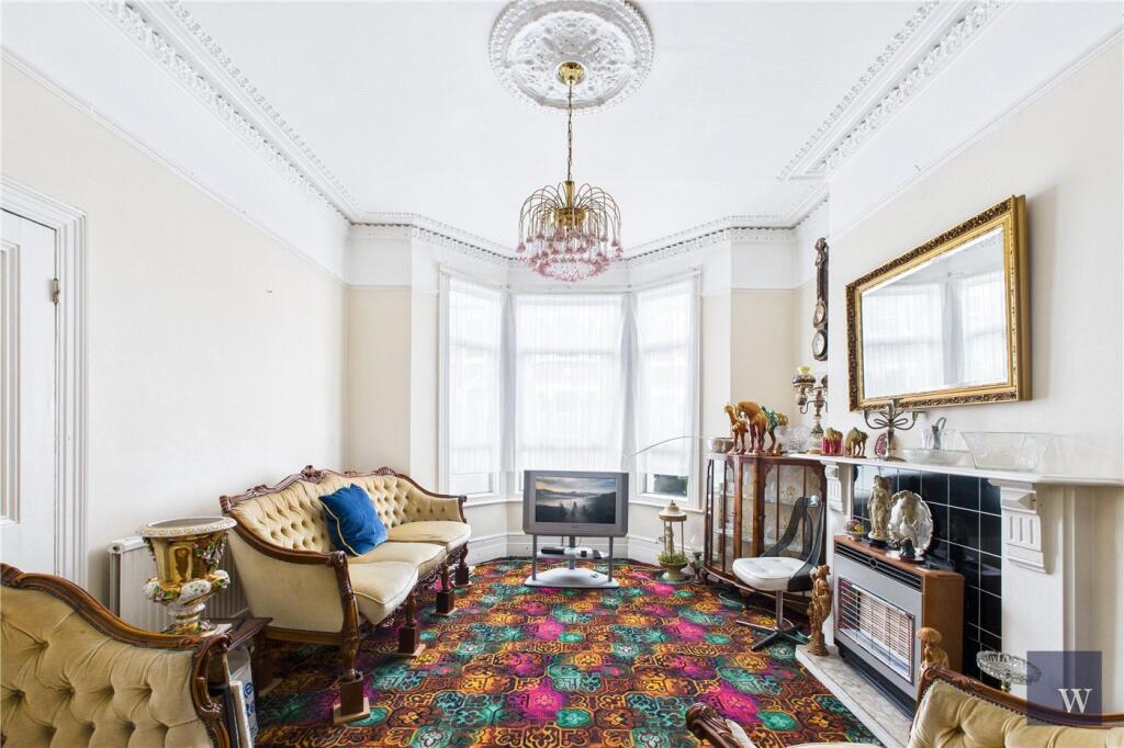 Arodene Road, London, SW2 photo 2