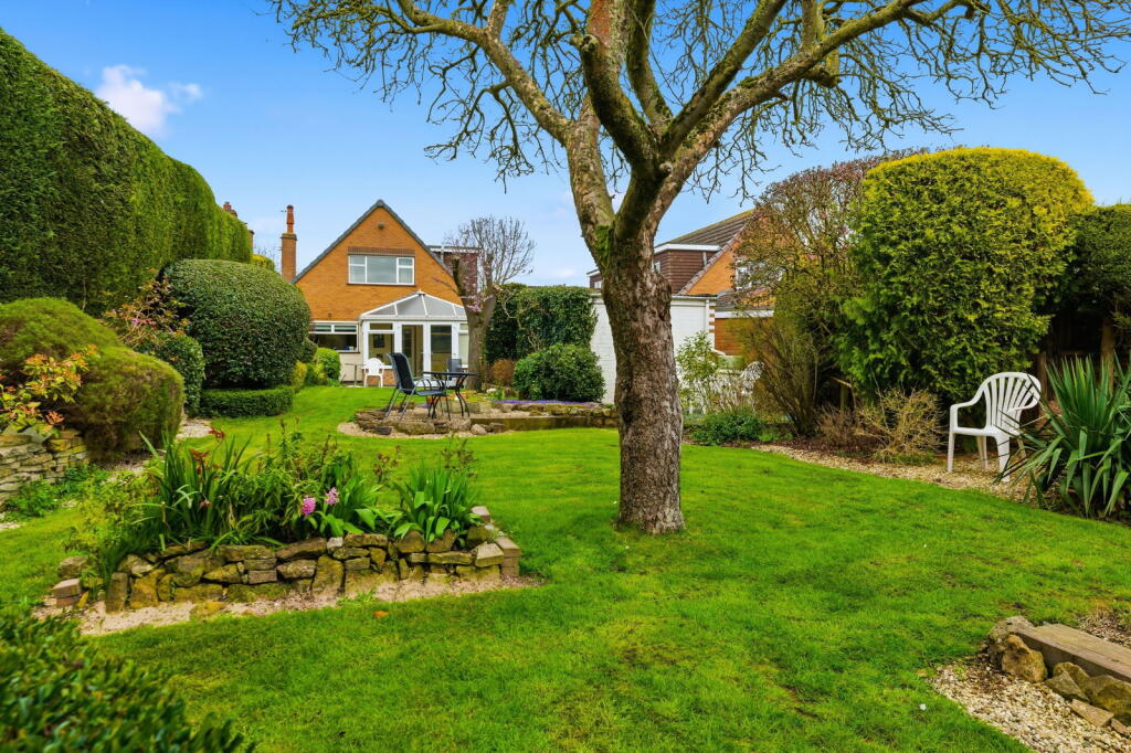 Main image of property: Bramley House, Musters Road, Langar, Nottingham, NG13 9HN