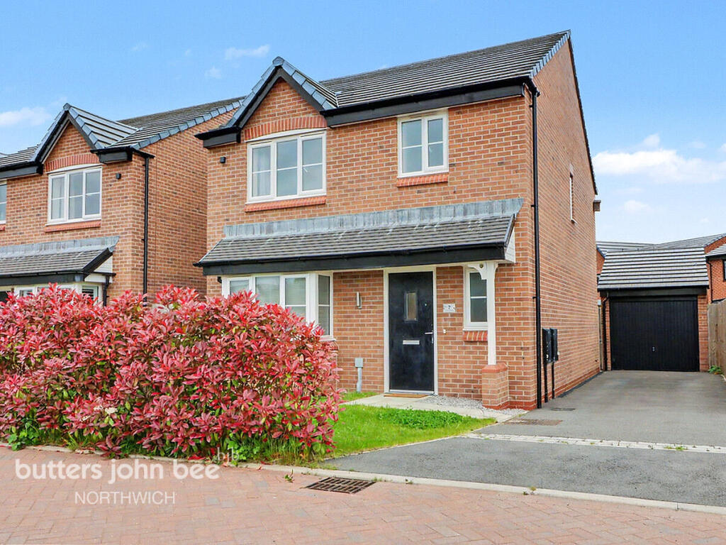 3-bed detached on Foundry Gardens, Northwich, £330,000