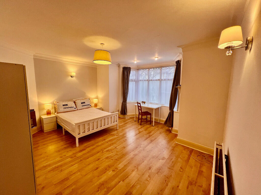 Main image of property: Boston Manor Road, Brentford, Middlesex, TW8