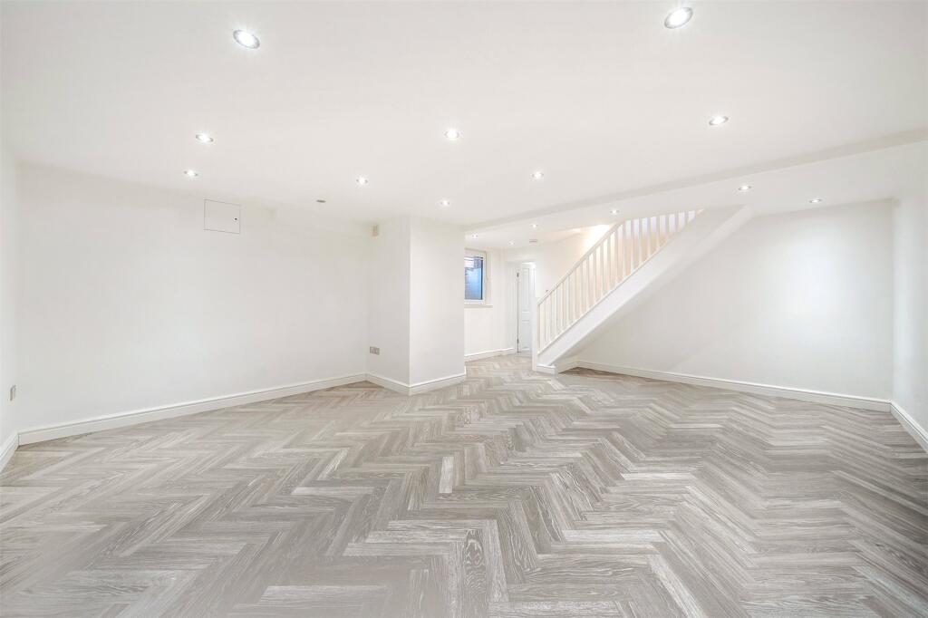 Main image of property: Arboretum Road, Worcester, Worcestershire, WR1