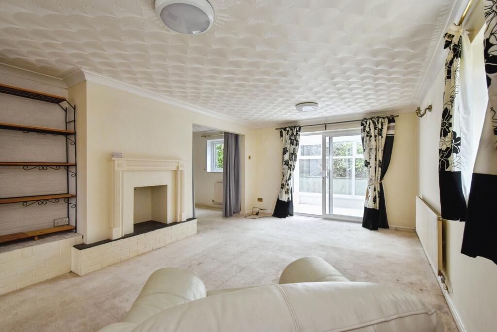 House in Swansea - View 2