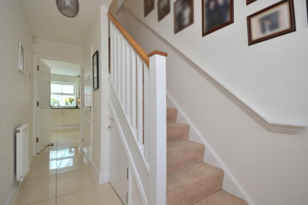 Newland Grove, Park Road, Keynsham photo 2