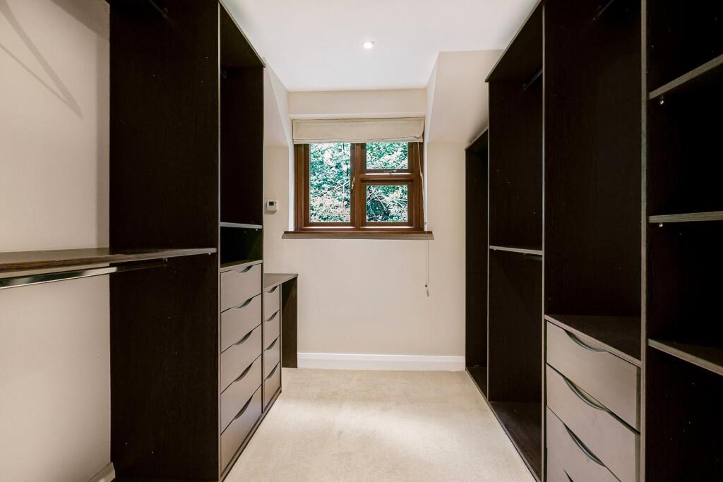 Additional image 21 of West Riding, Tewin Wood, Welwyn, AL6