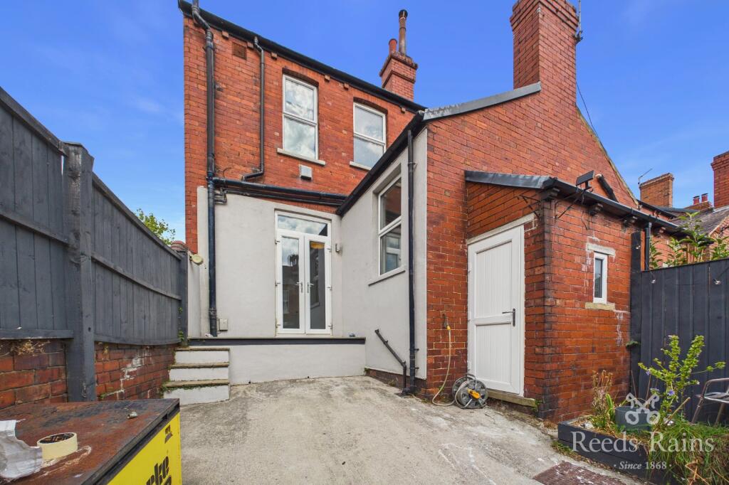 House in Wakefield - More