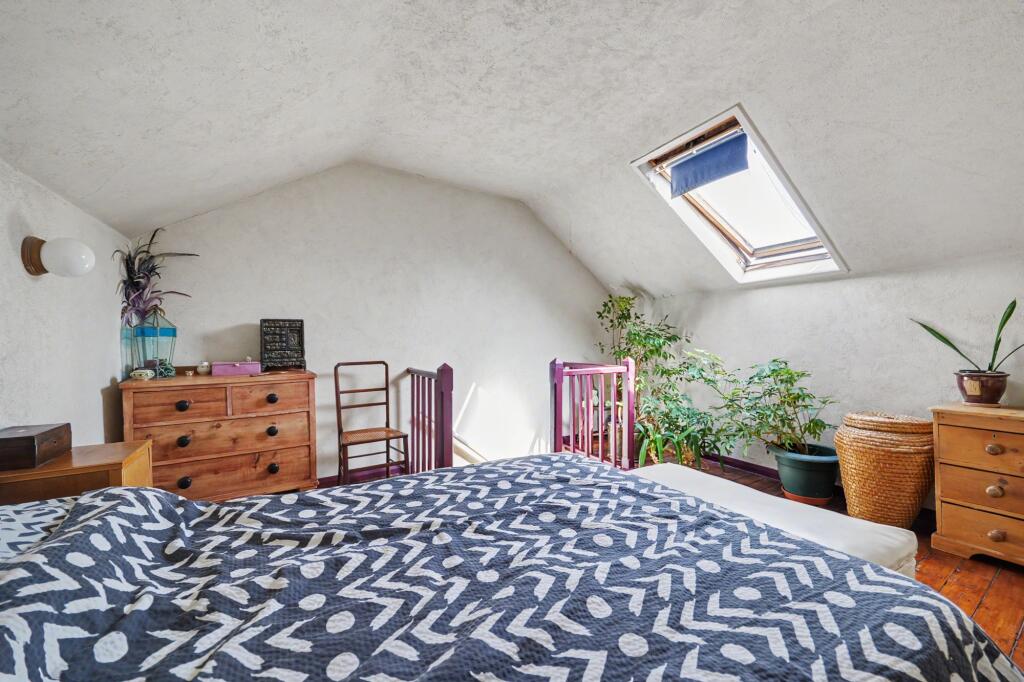 House in Charnwood, Shelthorpe - View 4
