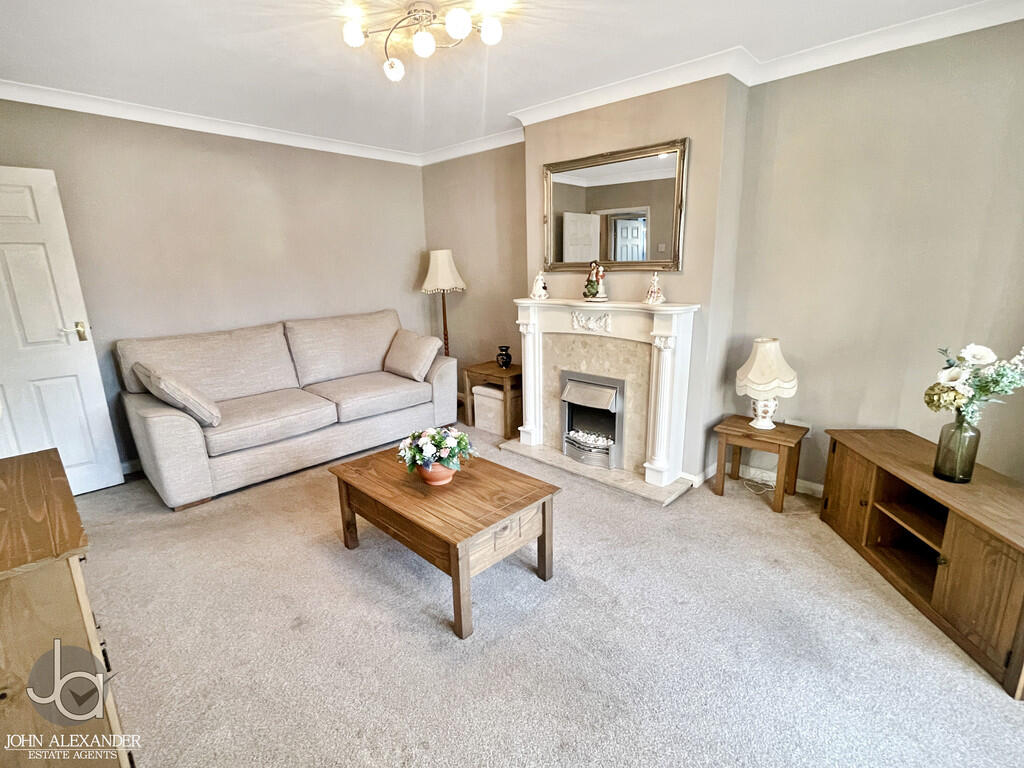 Anchor Road, Tiptree photo 4