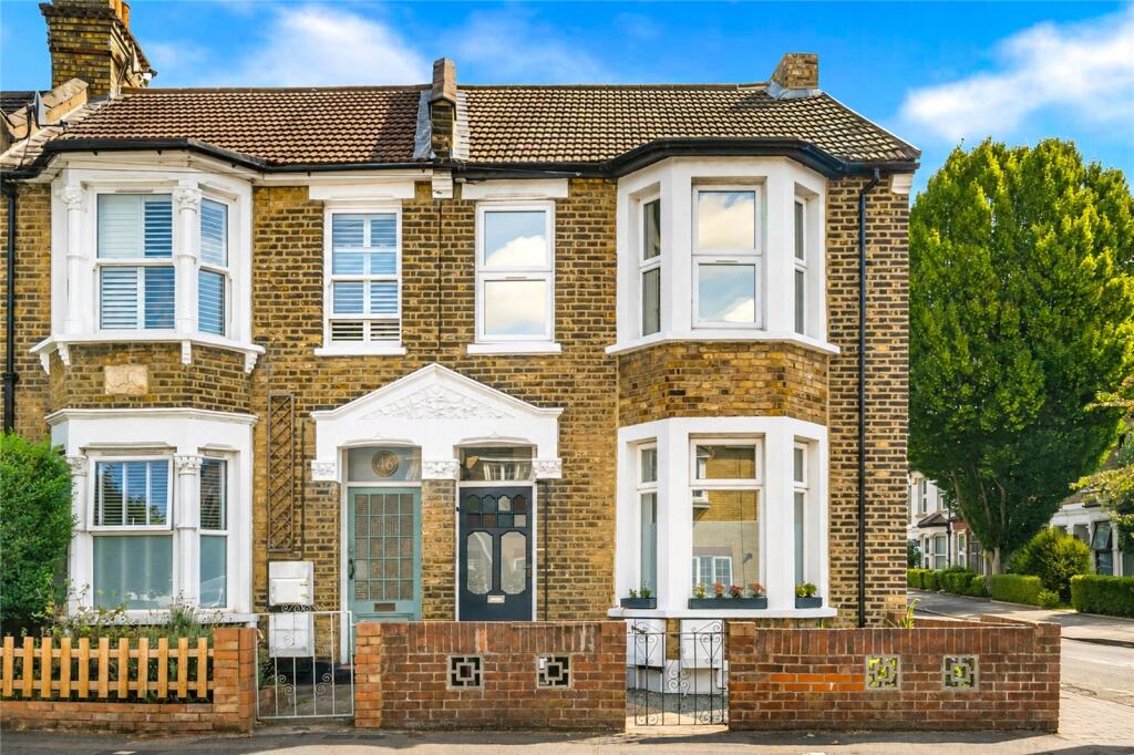 Main image of property: Palmerston Road, Walthamstow, London, E17