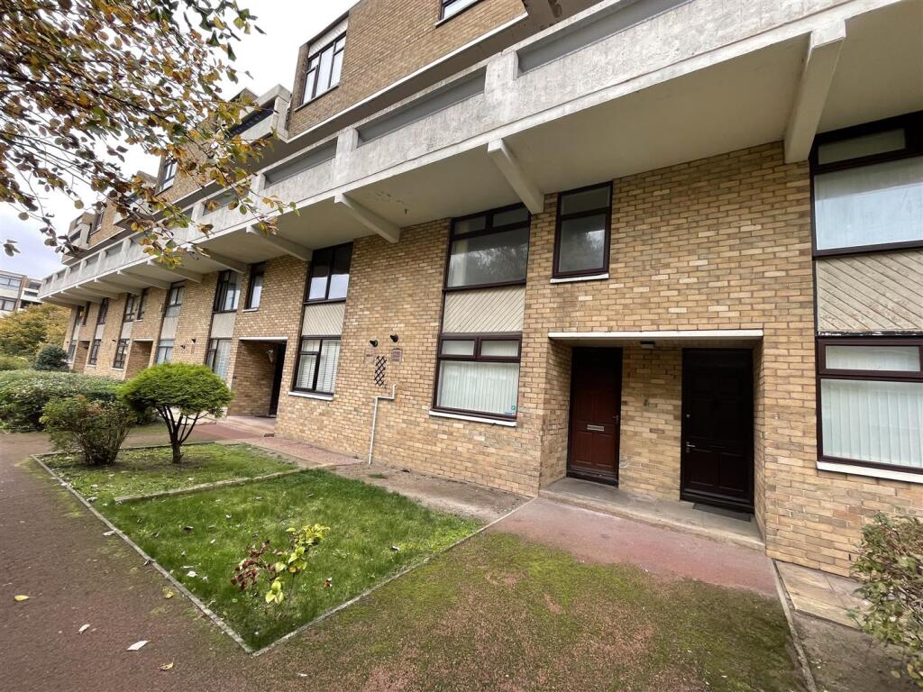 Main image of property: Neville Court, Washington