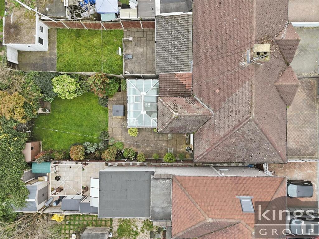 House in Enfield, Enfield Highway, Ponders End - View 4