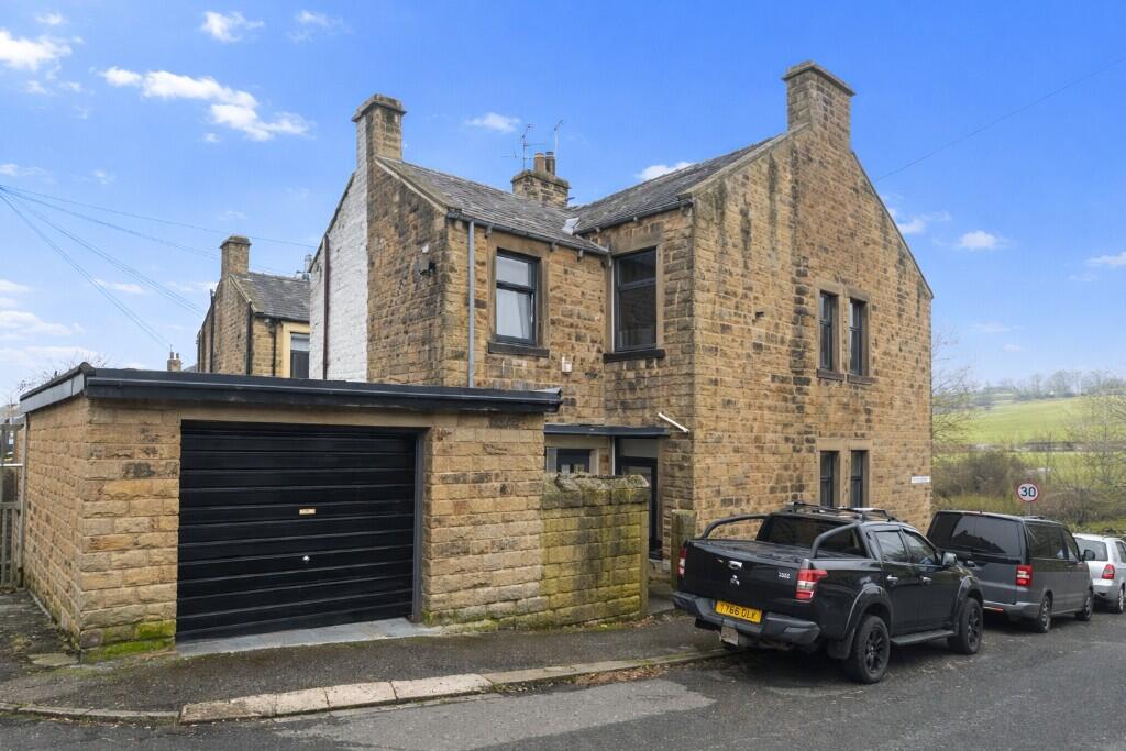 54 Skipton Road, Earby BB18 6QB