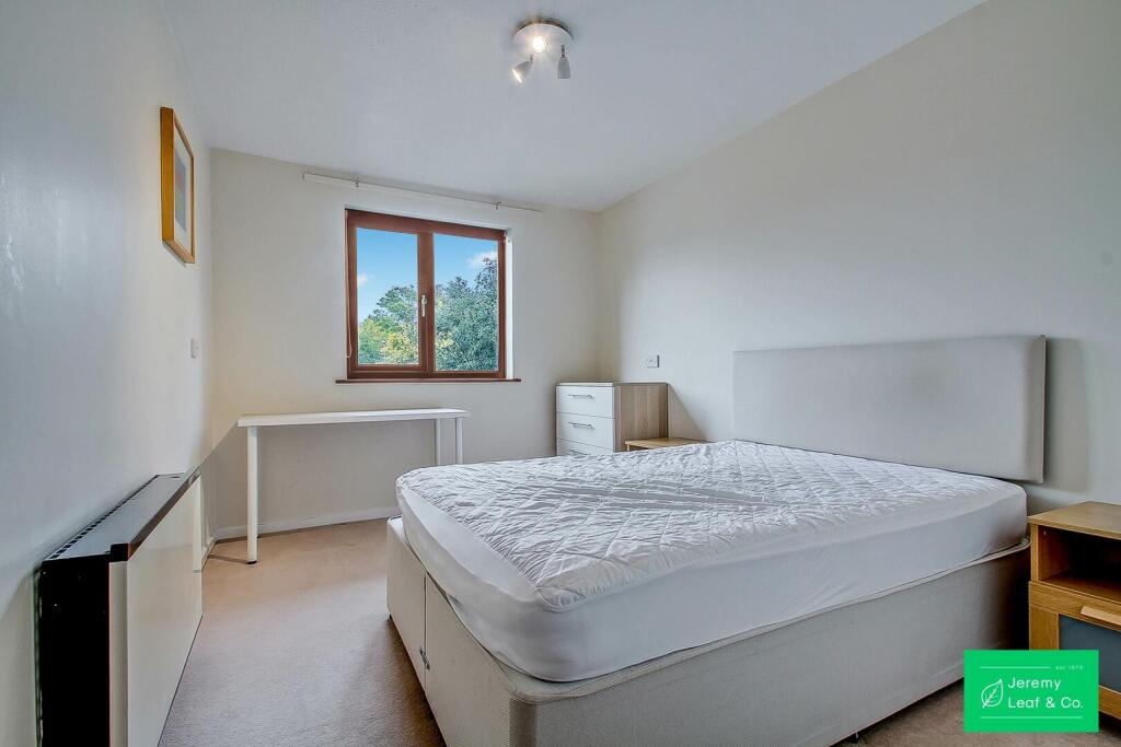 Apartment in London - View 4