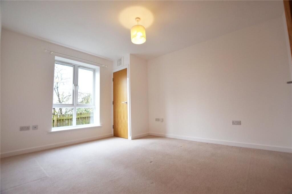 Apartment in Leeds, West Yorkshire - View 3