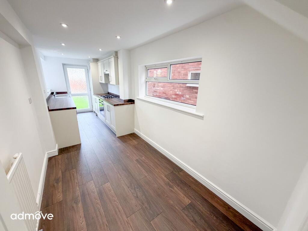 House in Trafford, Timperley - View 4