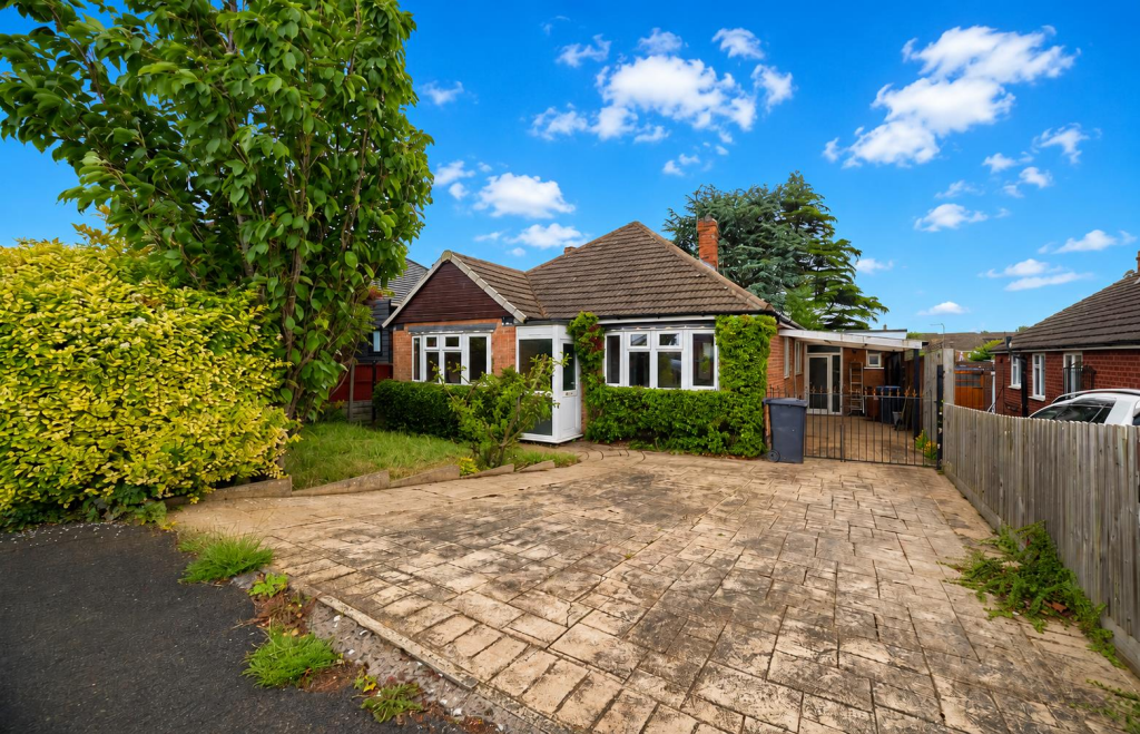 Main image of property: Forresters Road, Burbage