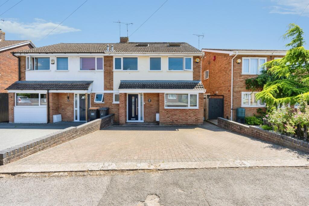 Main image of property: Brooklands Drive, Leighton Buzzard