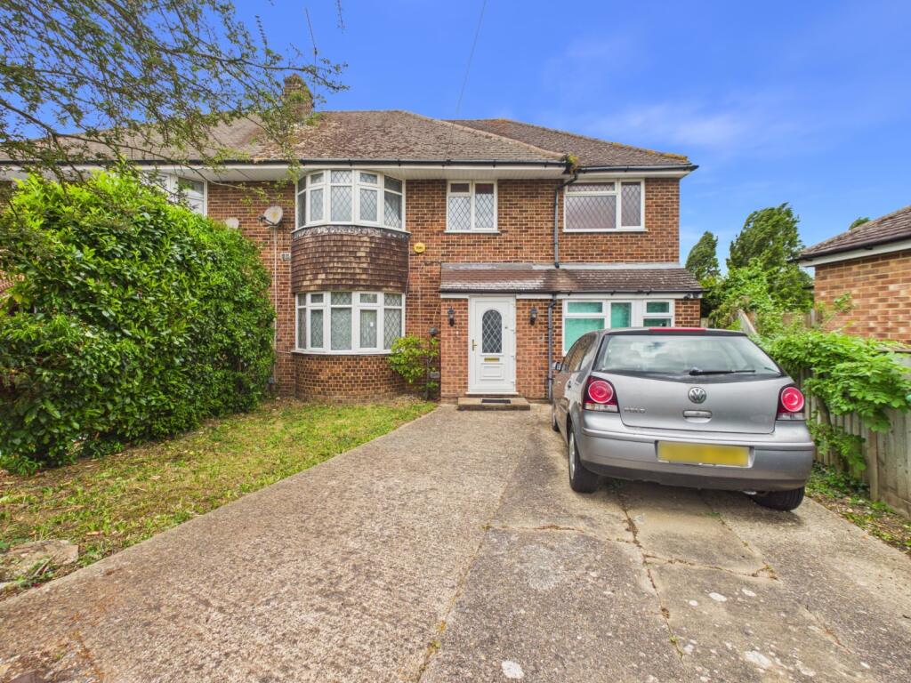 Main image of property: Castleview Road, Langley, Berkshire, SL3