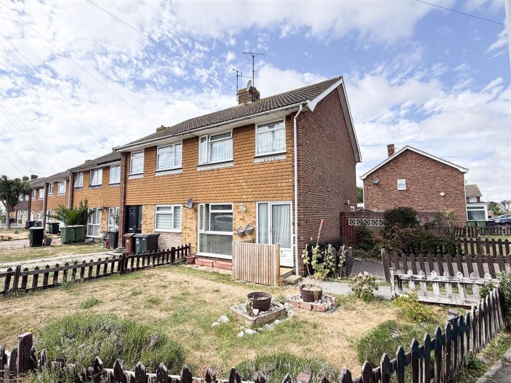 Main image of property: Wilton Avenue, Eastbourne, BN22 9HU