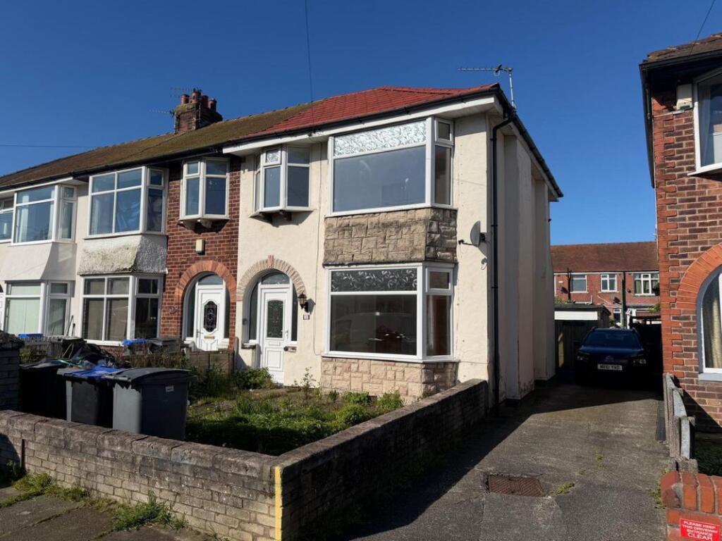Main image of property: 36 Rosedale Avenue, Blackpool, Lancashire, FY4 4HR