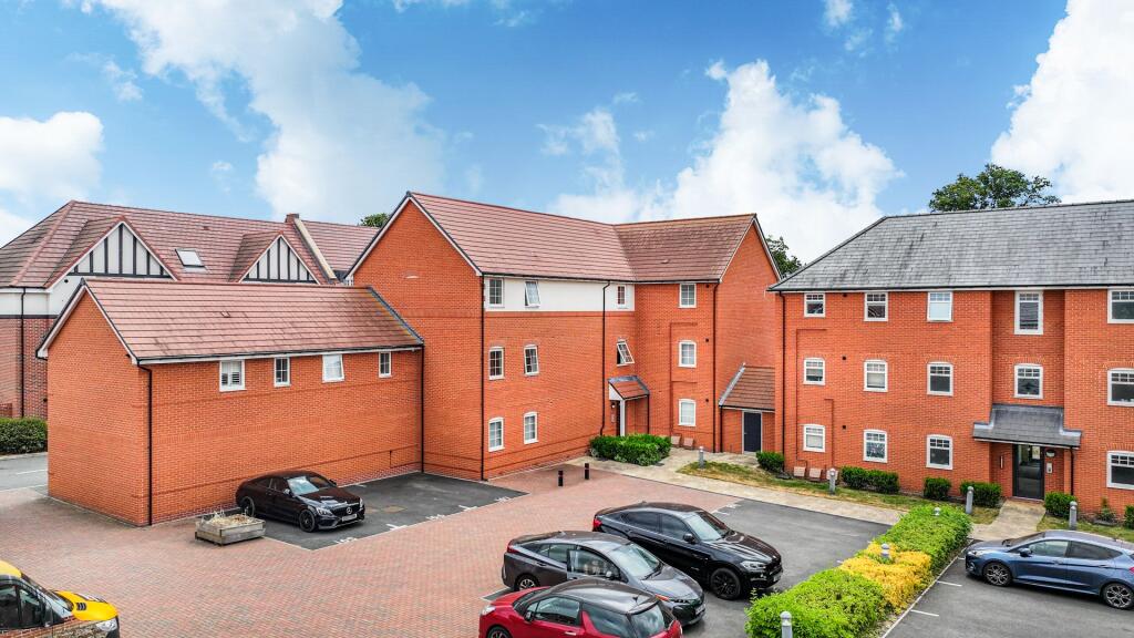 Main image of property: Dunnock Road, Harlow