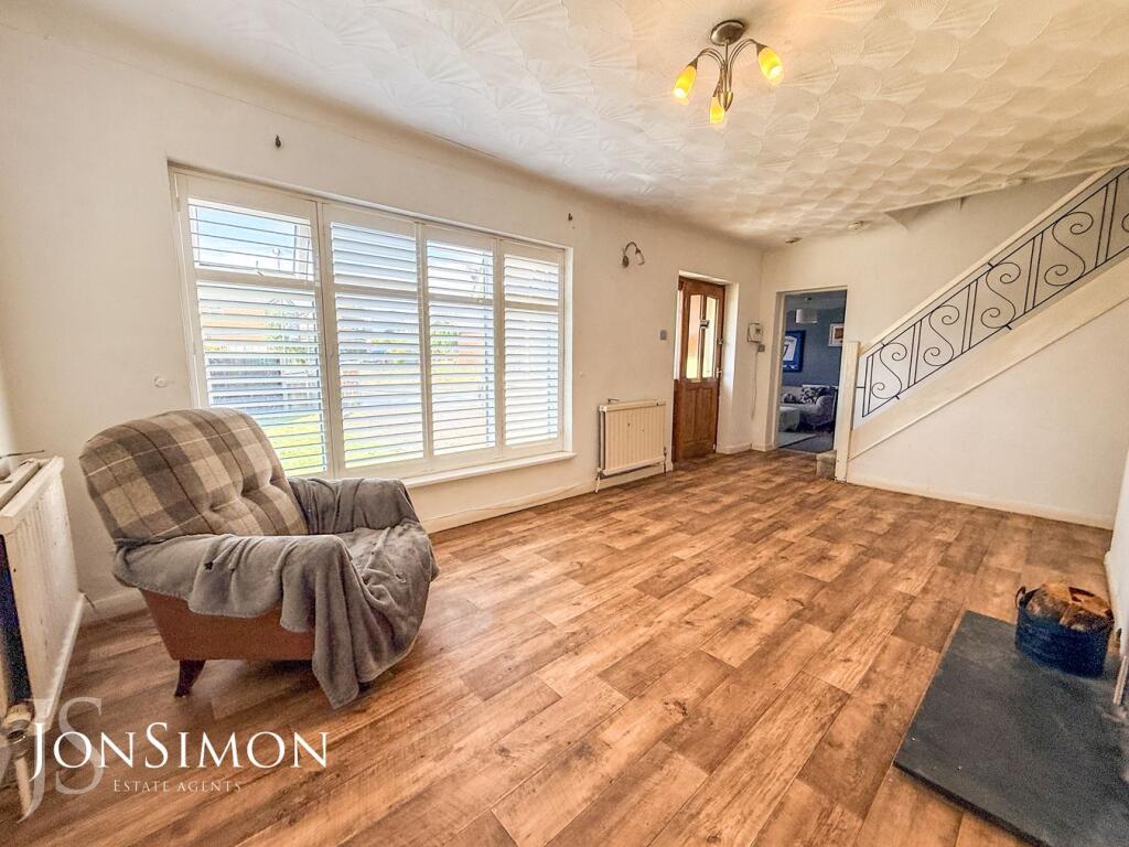 House in Bury, Brooksbottom - More
