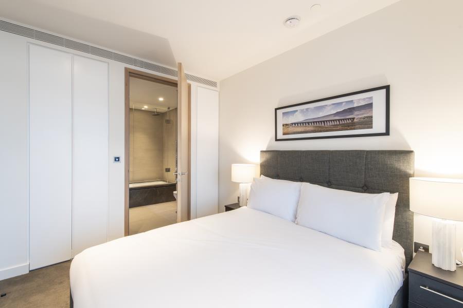 Apartment in London - More