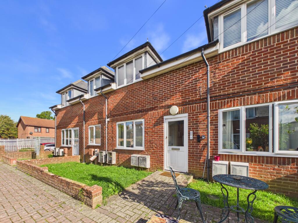 Property photo 8
