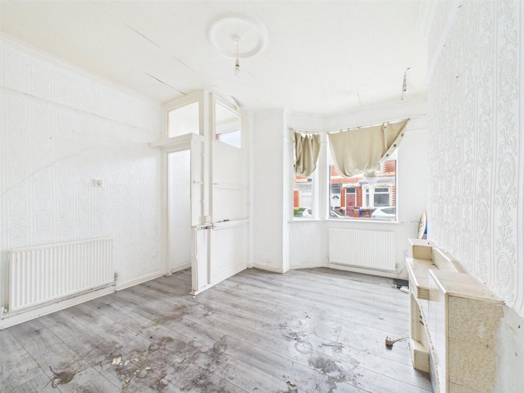 House in Manchester, Greater Manchester - More