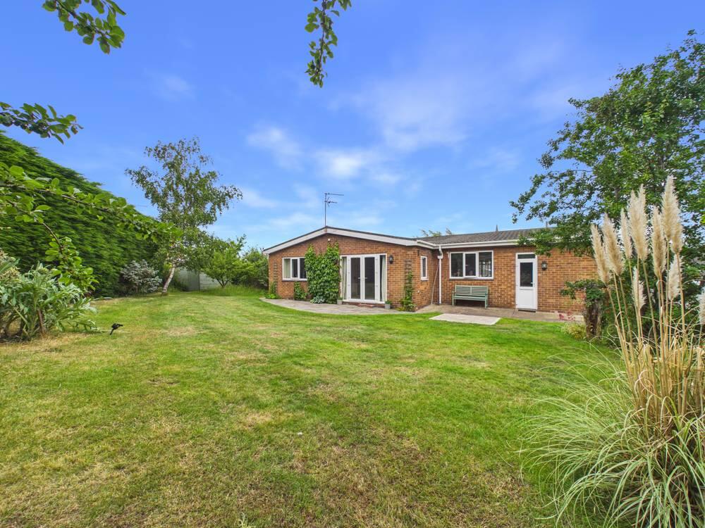 Main image of property: Church Avenue, North Ferriby, HU14 3BY