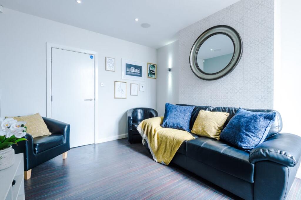 Main image of property: Liverpool Road, Newcastle-under-Lyme, ST5