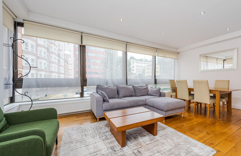 Main image of property: High Street Kensington, W8