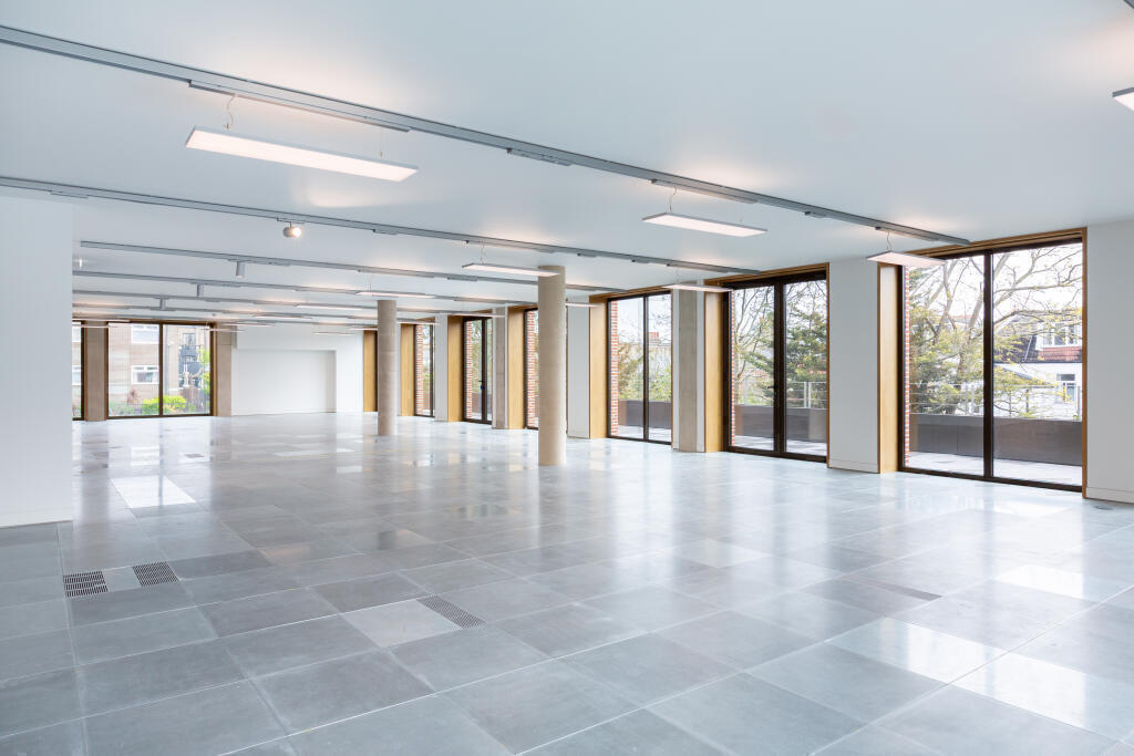 1st Floor Office