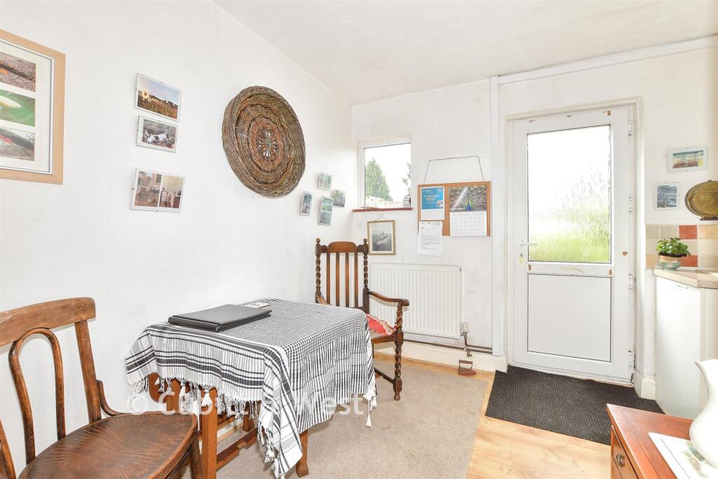 House in Horsted Keynes - View 5