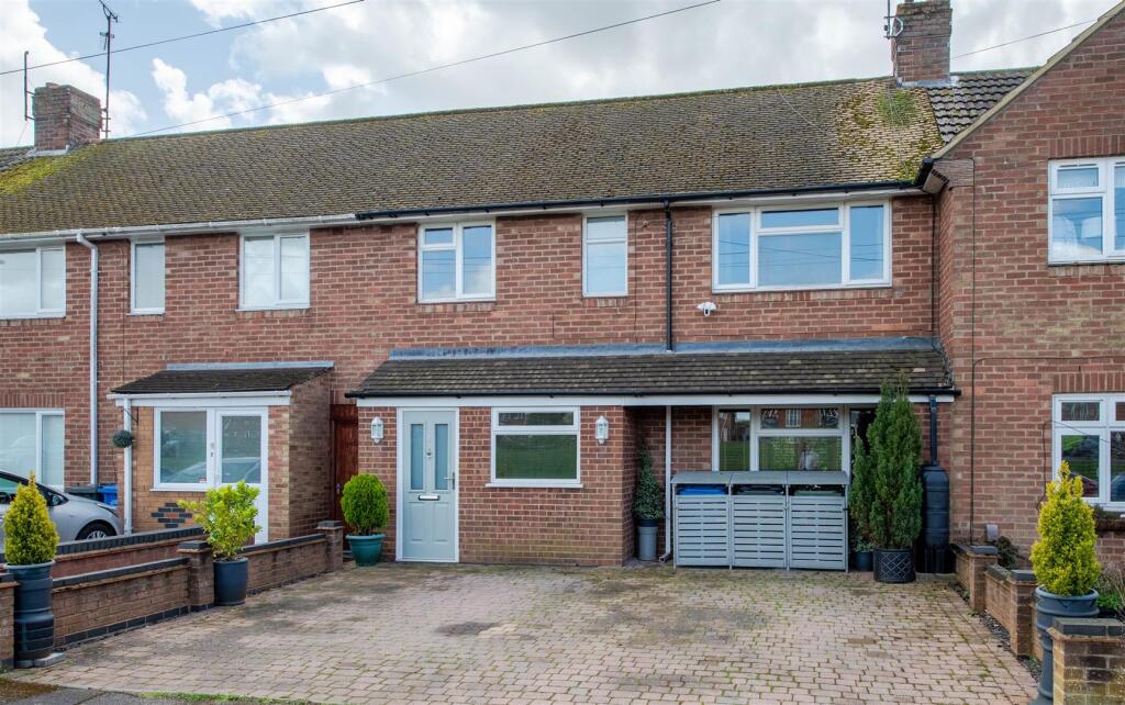 Main image of property: The Crescent, Burton Latimer