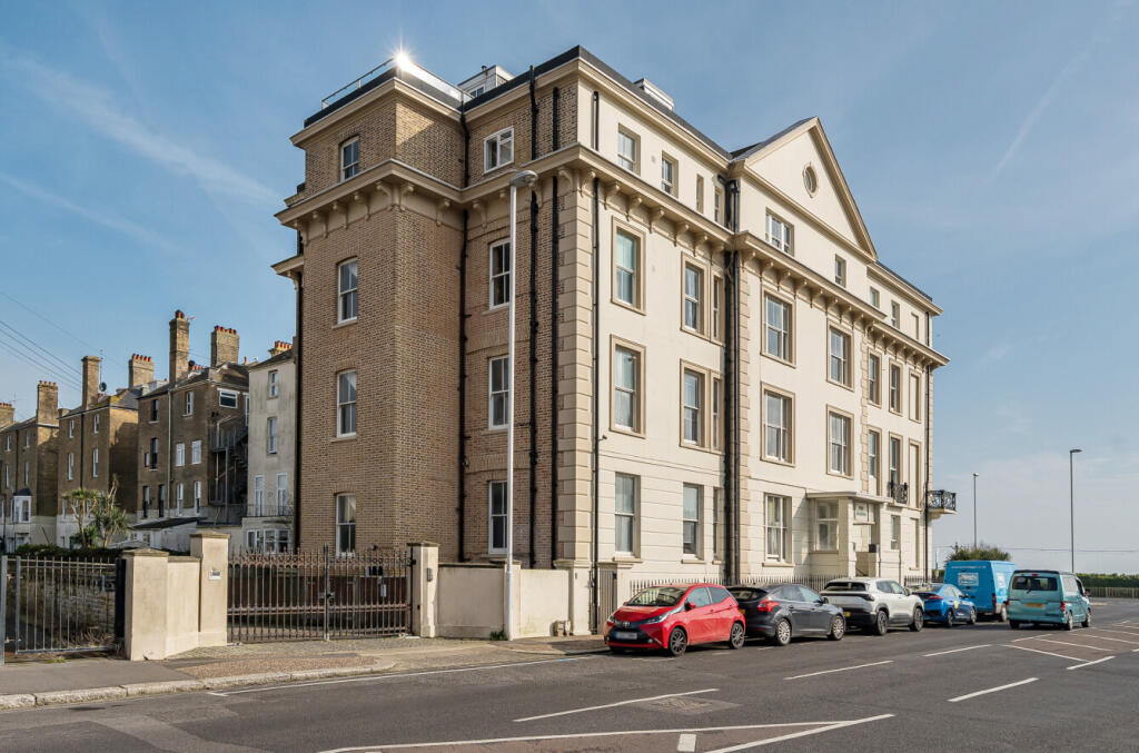 Main image of property: Heene Terrace, Worthing, West Sussex, BN11