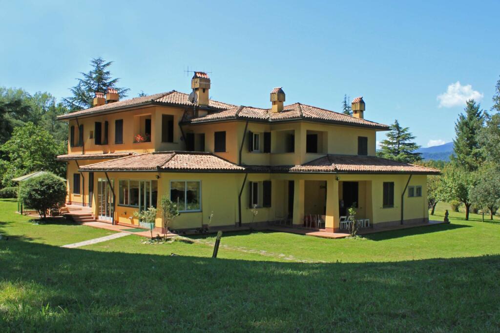 Main image of property: Tuscany, Lunigiana, Bagnone