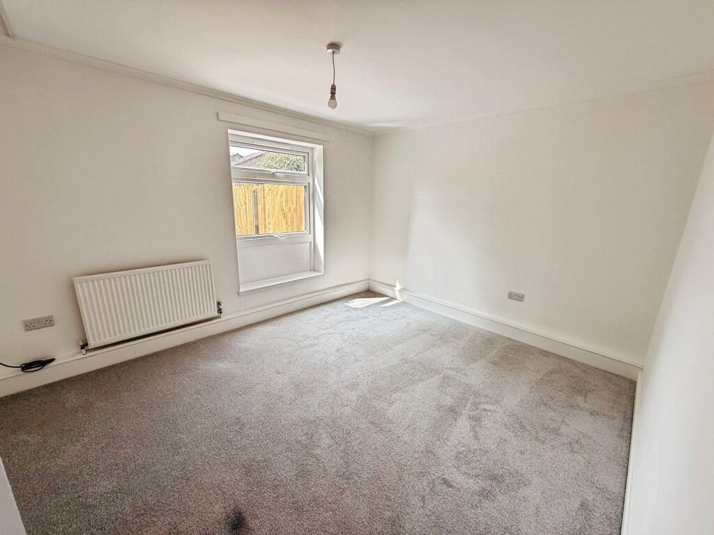 Apartment in Telford - More