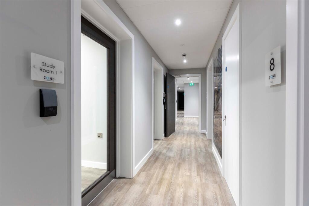 1 bedroom detached house for rent