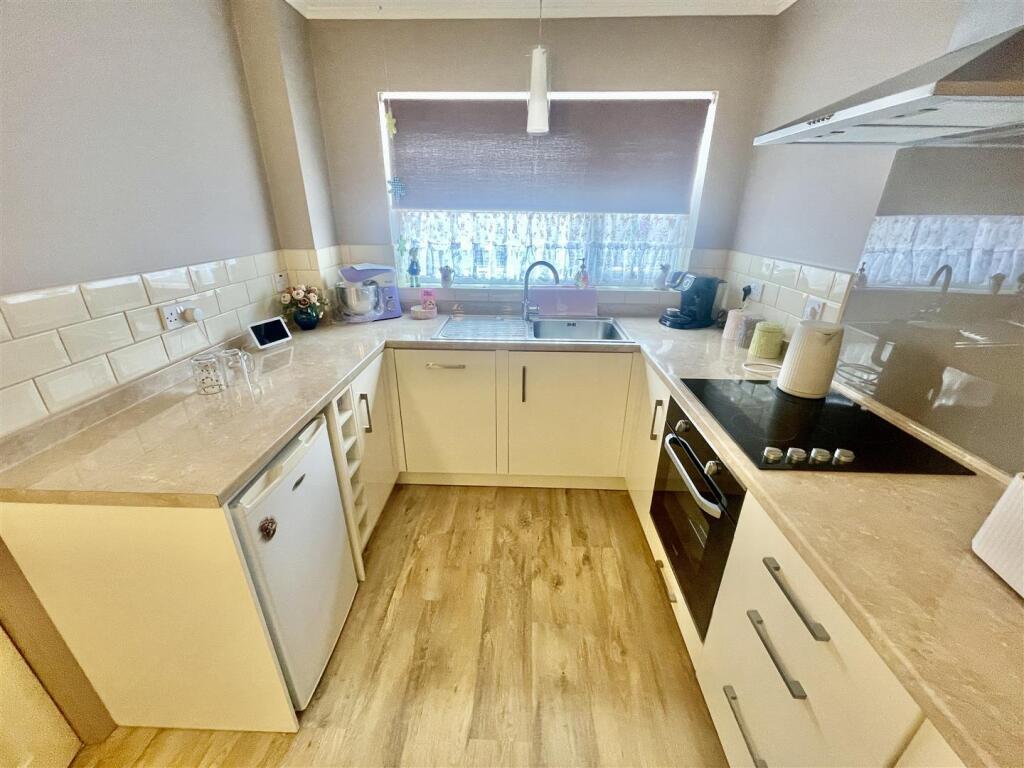 House in Plymouth - View 3