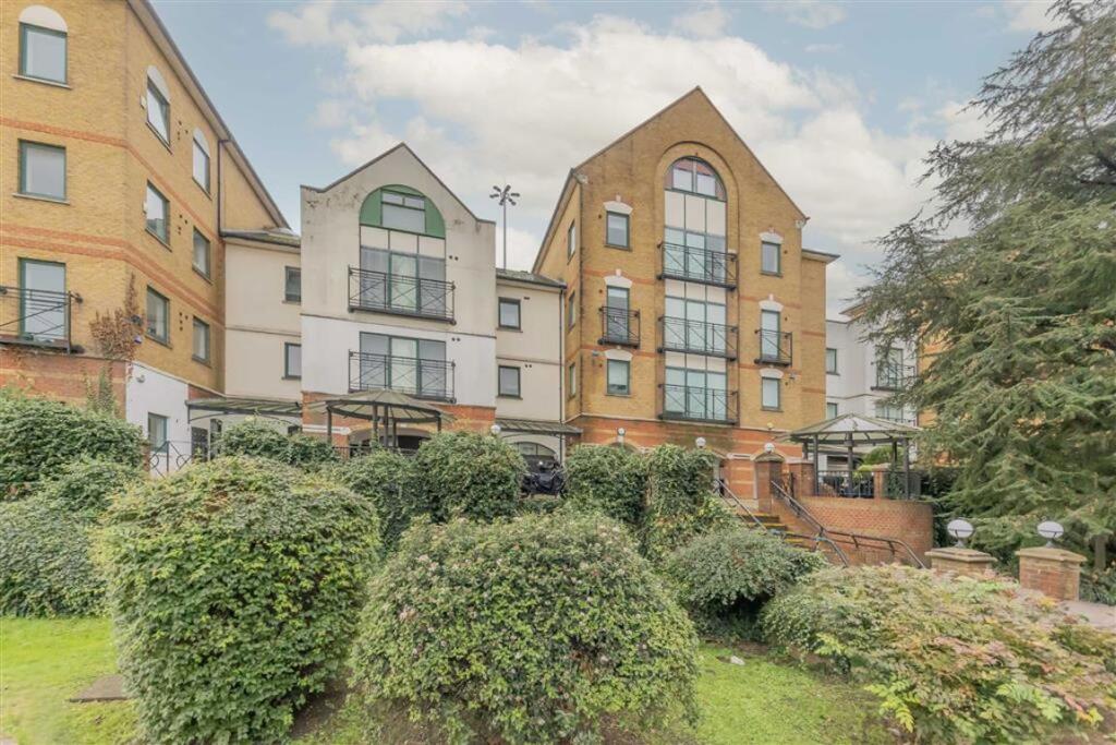 Main image of property: Brent Cross Gardens, Brent Cross
