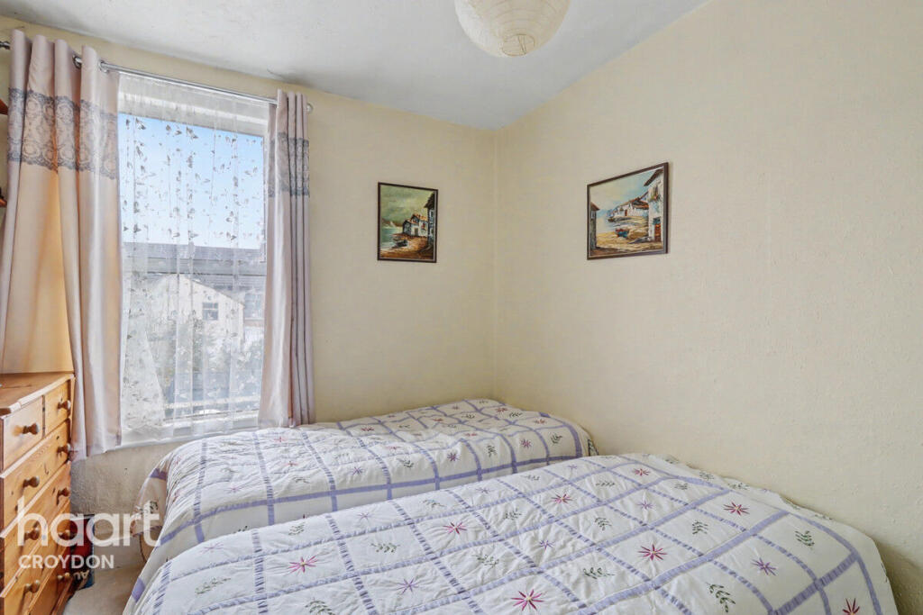 2-bed terraced on Pemdevon Road, Croydon, £360,000