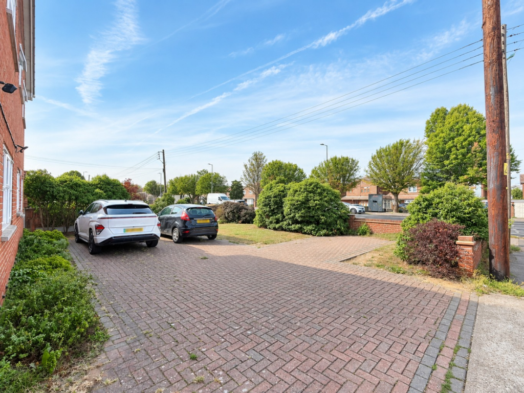 Property photo 11