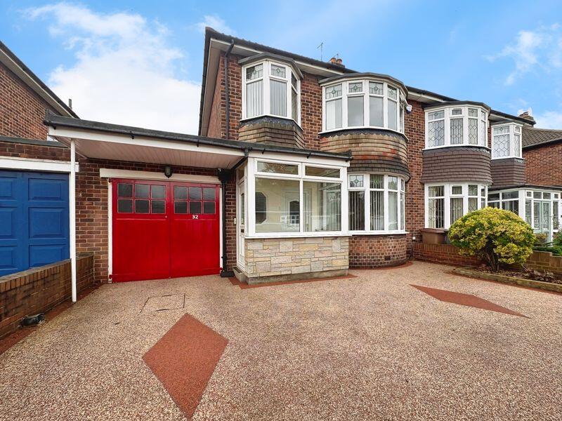 3-bed semi-detached on Ingleside Road, Preston Village, North Shields, £380,000