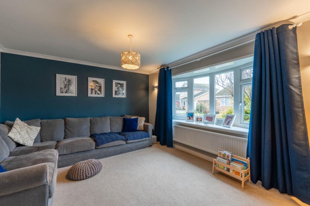 Abbott Close, Brampton, Huntingdon, Cambridgeshire, PE28 4SX photo 4