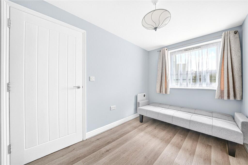 Apartment in London, Friday Hill, Chingford - More